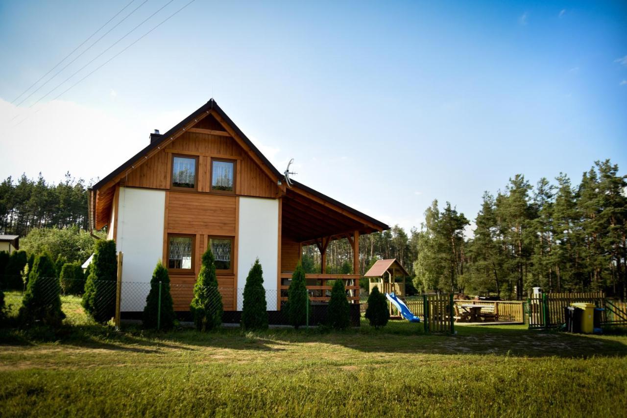 Domek Letniskowy Nad Stawem Villa Lipusz Exterior photo